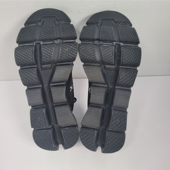 On Cloudflyer Women's Black Waterproof Running Shoes US Size 9 - Picture 8 of 9